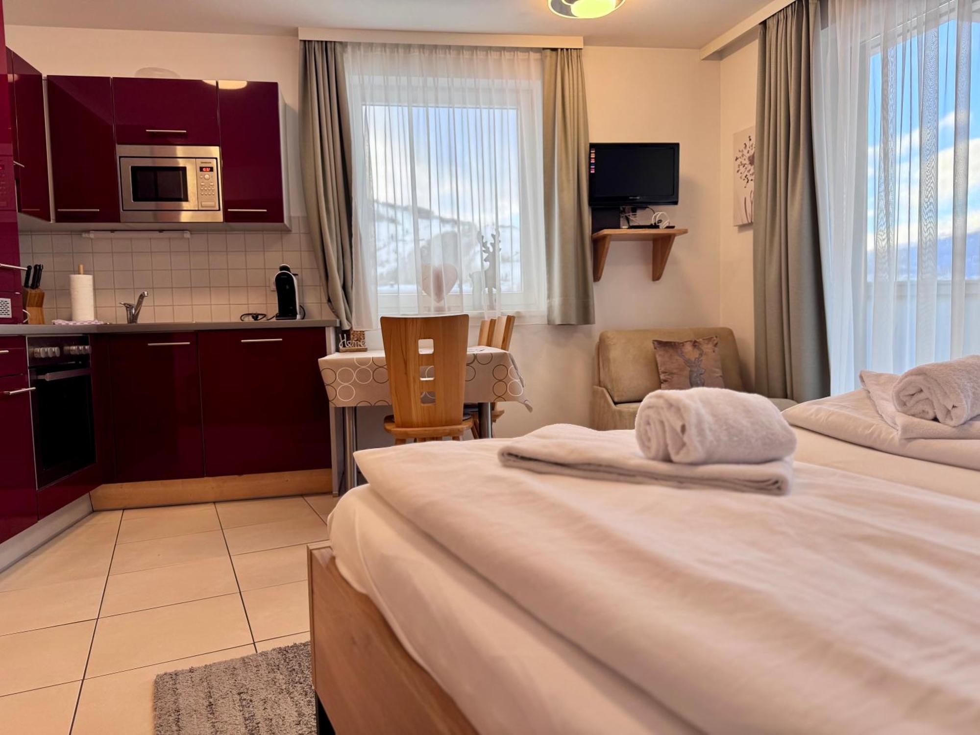 Apartment Studio & Family - Adler Resort คาพรูน ภายนอก รูปภาพ